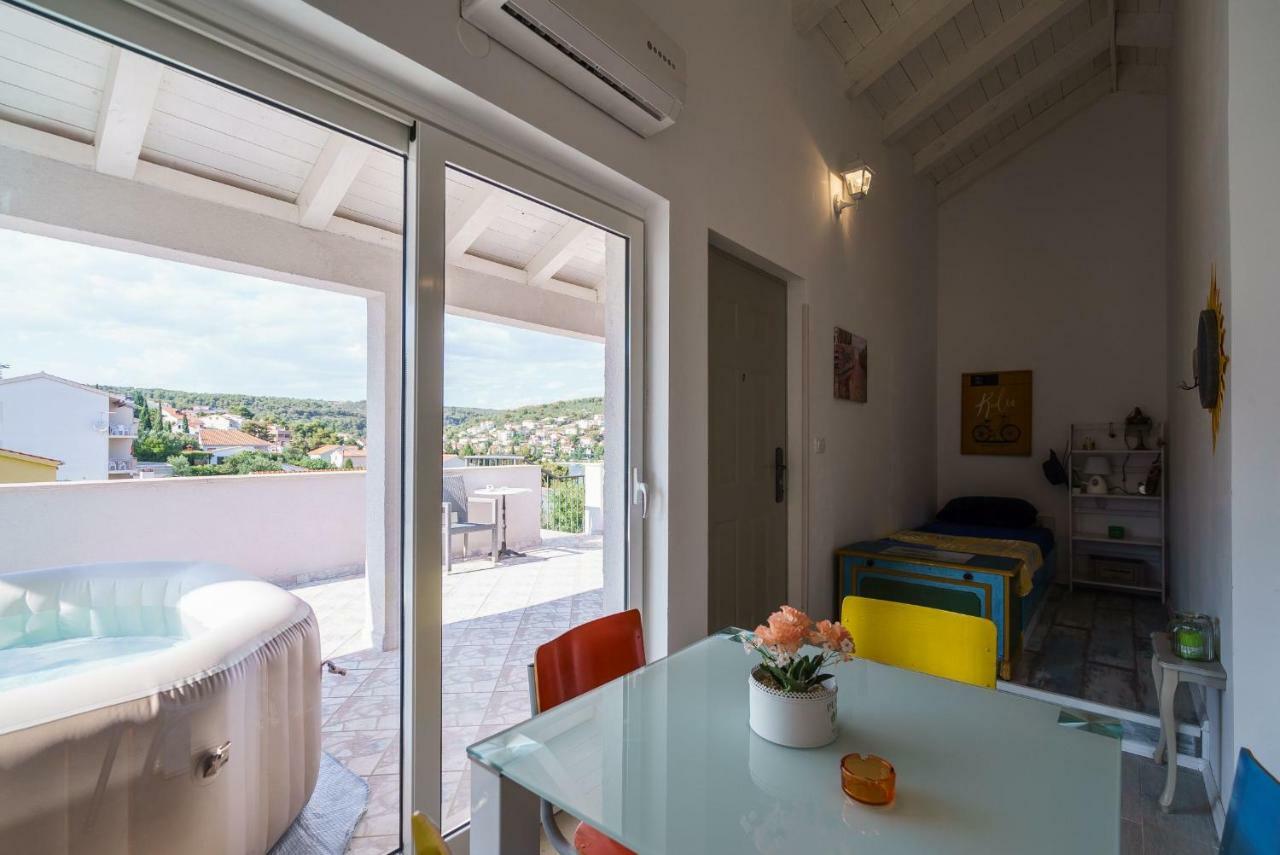 Terrasol Apartments Trogir Buitenkant foto